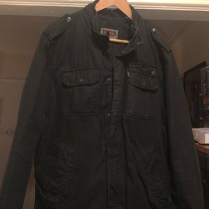 Levi’s black spring jacket for men (large)